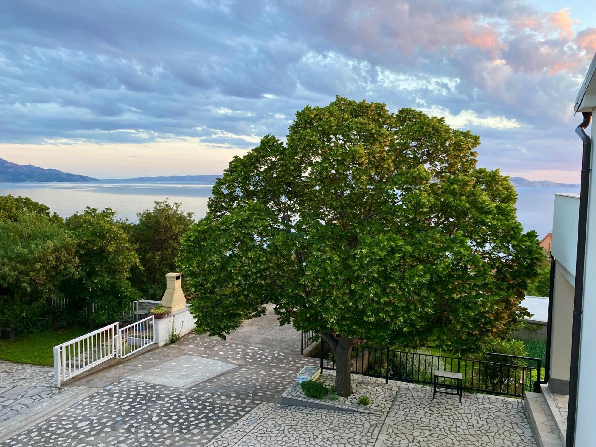 Apartmani "Mnm", Senj Zengg Kültér fotó
